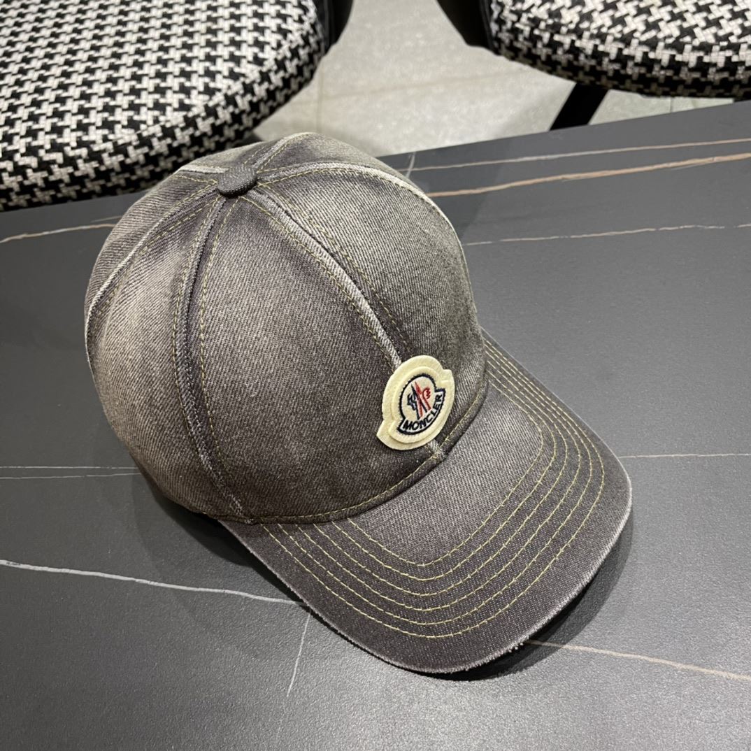 Moncler Caps